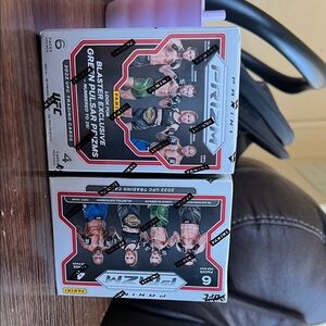 Panini Prizm UFC Trading Cards Box - Black and Red